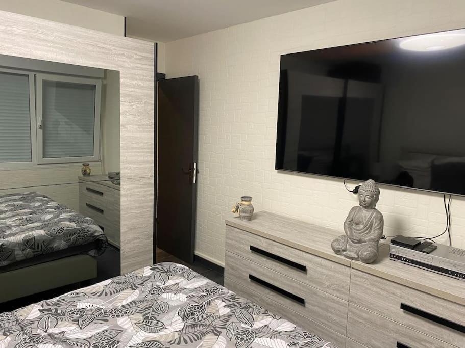 Appartement Au Petit Bonheur Imprevu à Douai Extérieur photo