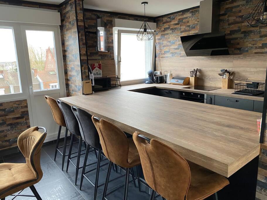 Appartement Au Petit Bonheur Imprevu à Douai Extérieur photo